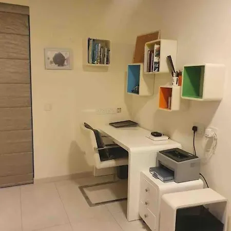 Charming 2-bedroom 2 Bath -