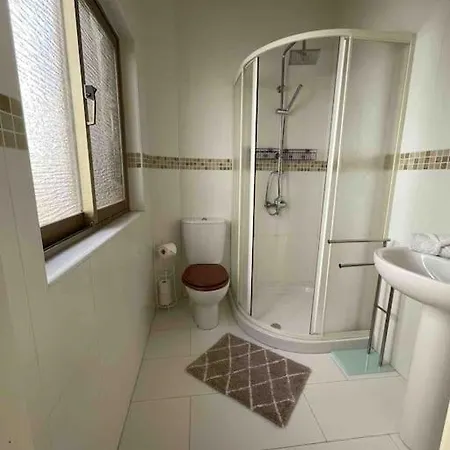 Charming 2-bedroom 2 Bath - Sliema