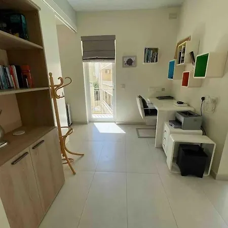 Apartament Charming 2-bedroom 2 Bath - Sliema